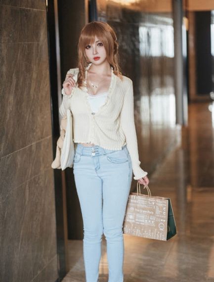 色小妹av