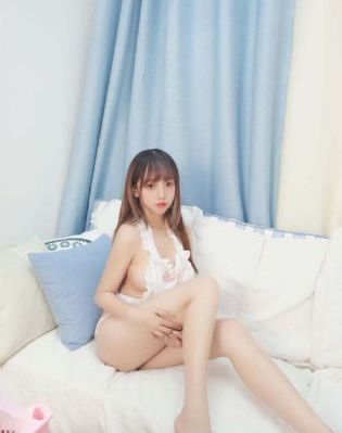 她来自北京