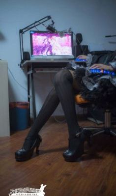 天海翼香汗女教师在线播放