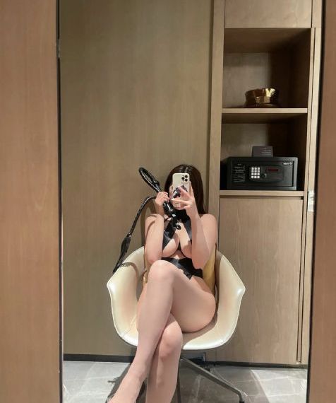 相亲对象是强硬的问题少年