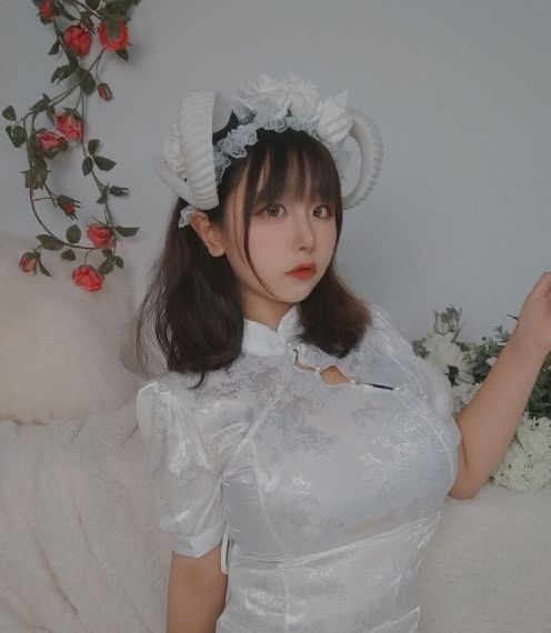 年轻的母亲2018