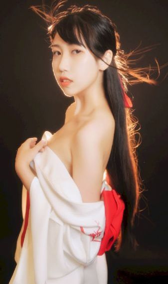 青春珊瑚岛在线观看