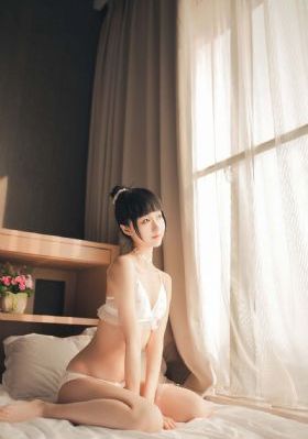 日本公妇乱偷中文字幕