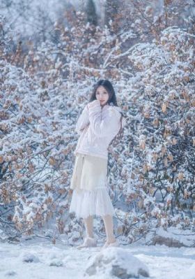 长河东流